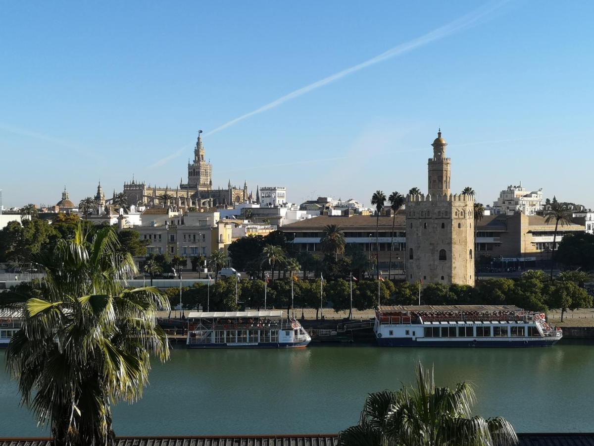 Betis Del Oro Apartment Seville Exterior photo